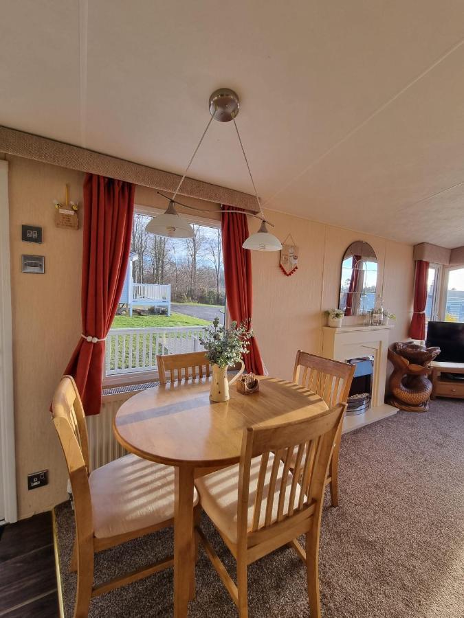 Moonflower Lodge Newton on the Moor Exterior photo